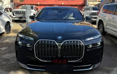 Used 2022 BMW i7
