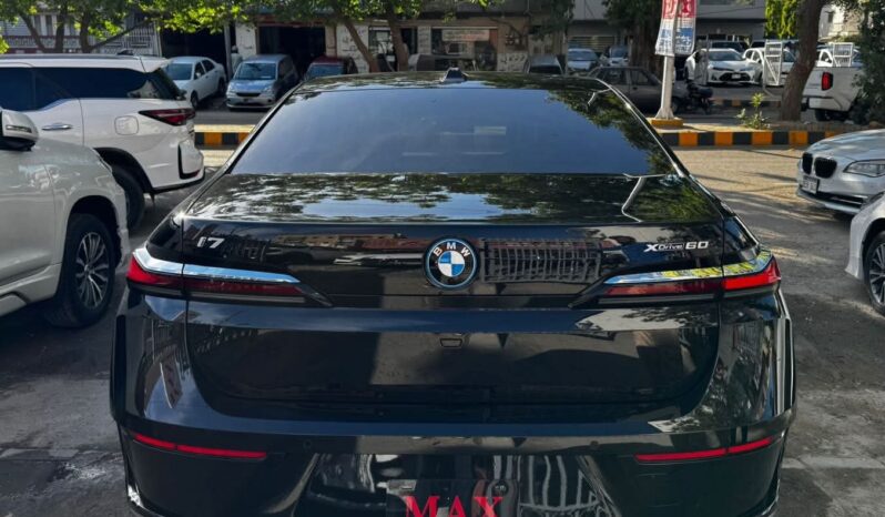
								Used 2022 BMW i7 full									