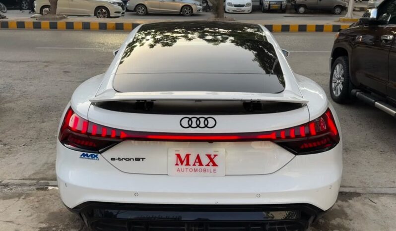 
								Used 2021 audi tron full									