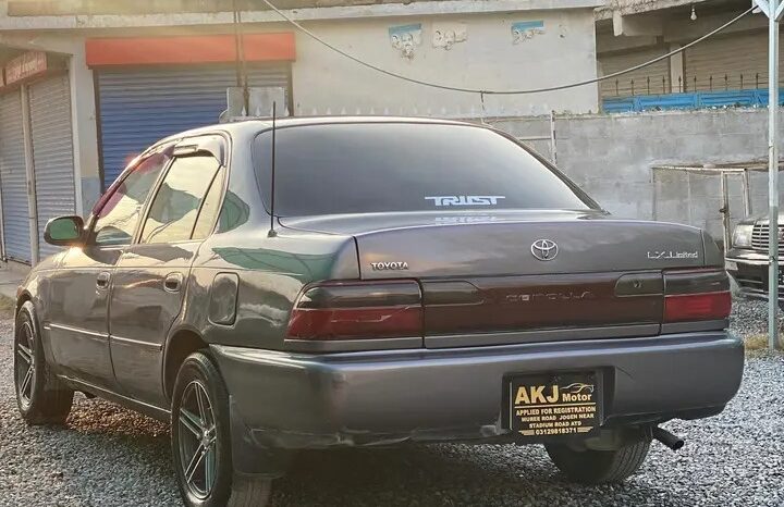 
								Used 1999 Toyota Corolla full									