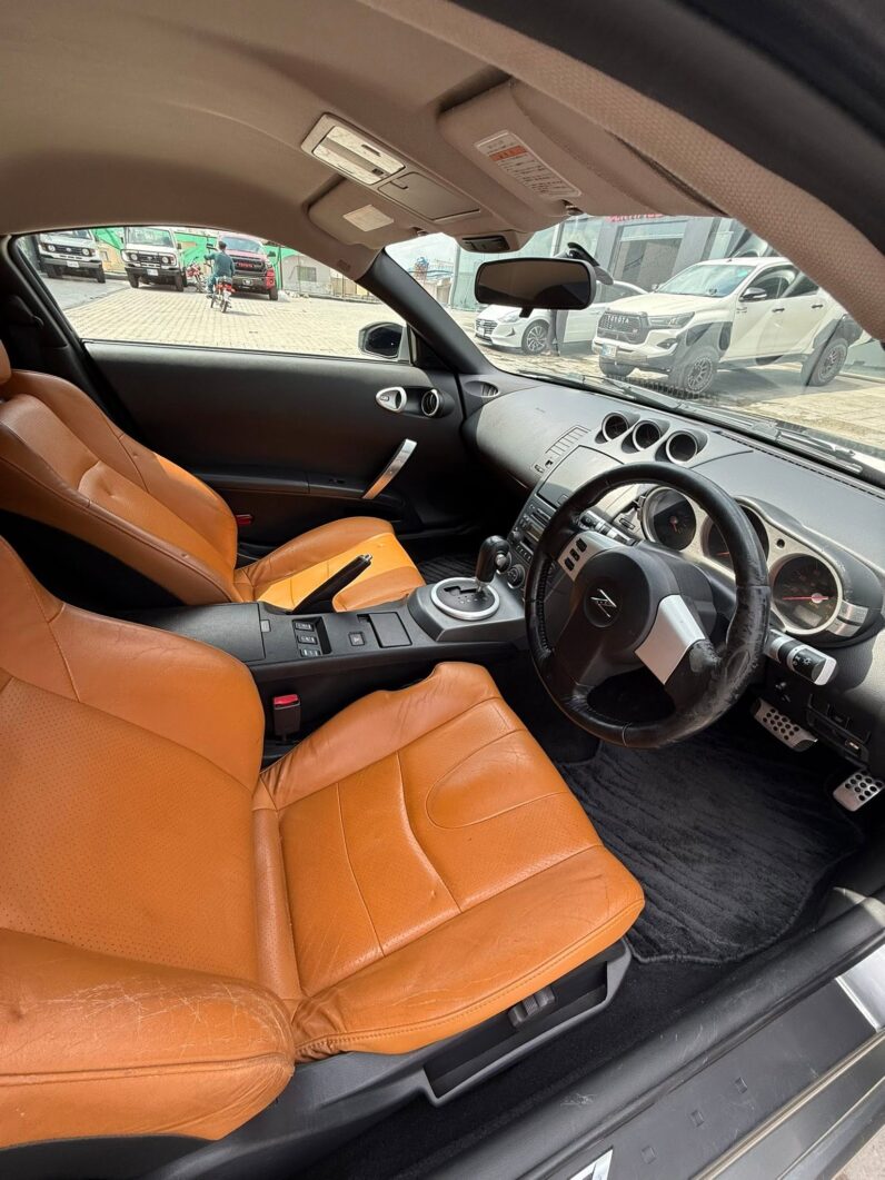 
								imported used 2002 Nissan fairlady Z full									